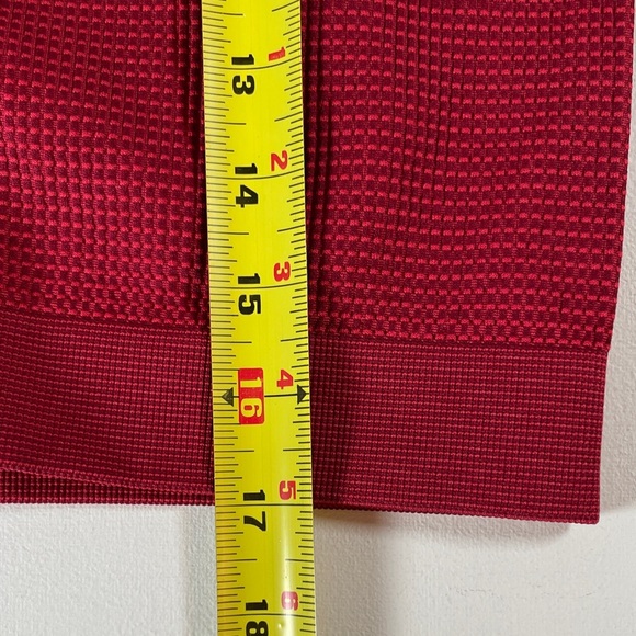 Fabletics Jenny Seamless Cropped Red Zip Jacket - Medium - Picture 12 of 13